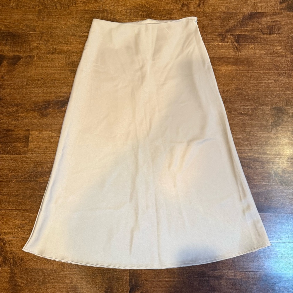 Amazon Cream Midi Skirt